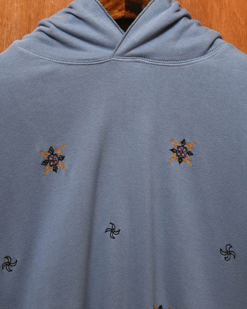 KASUTI HOODIE