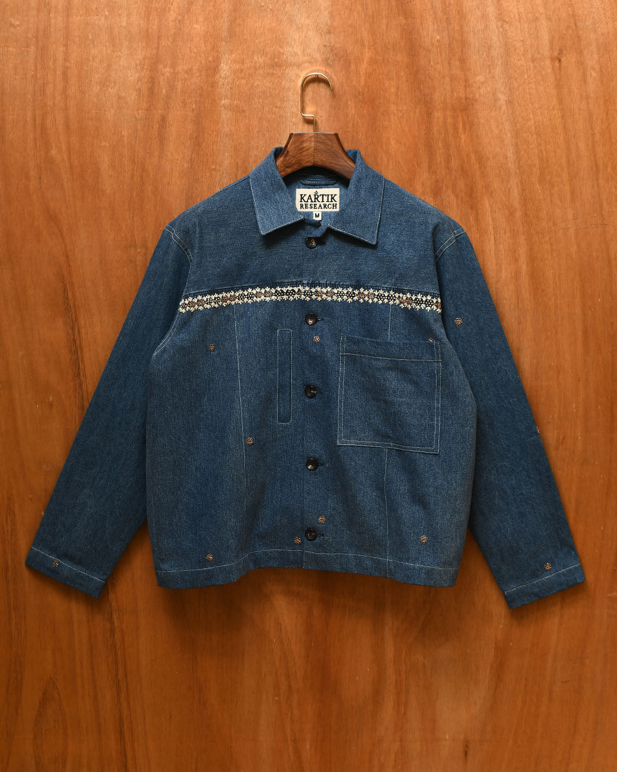 DENIM TRUCKER JACKET